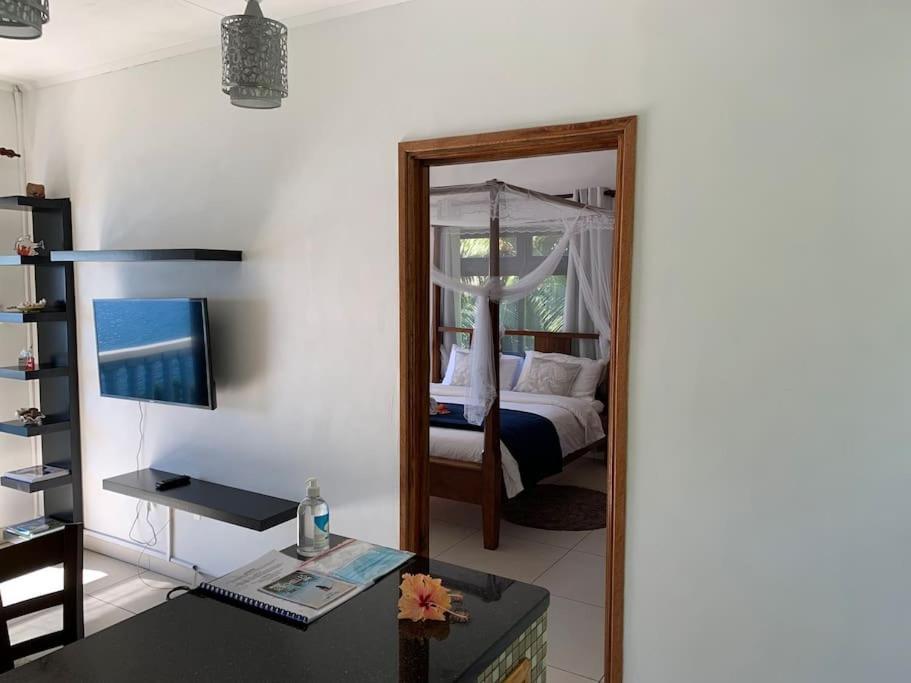 Crystal Seychelles Seaview Upper Floor Glacis (Mahe)